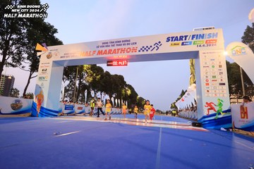 BINH DUONG NEW CITY HALF MARATHON 2024 - Ảnh #1729701
