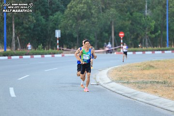 BINH DUONG NEW CITY HALF MARATHON 2024 - Ảnh #1735292