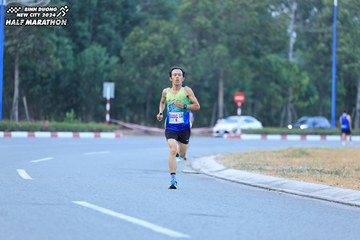 BINH DUONG NEW CITY HALF MARATHON 2024 - Ảnh #1735984