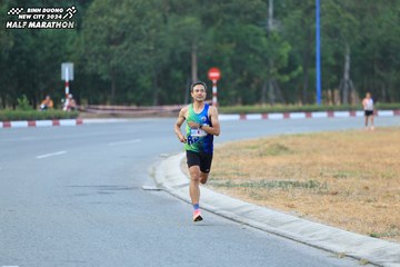 BINH DUONG NEW CITY HALF MARATHON 2024 - Ảnh #1735122