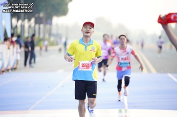 BINH DUONG NEW CITY HALF MARATHON 2024 - Ảnh #1757417
