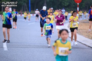 BINH DUONG NEW CITY HALF MARATHON 2024 - Ảnh #1726710