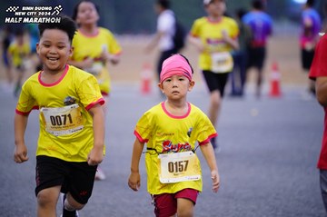BINH DUONG NEW CITY HALF MARATHON 2024 - Ảnh #1725333