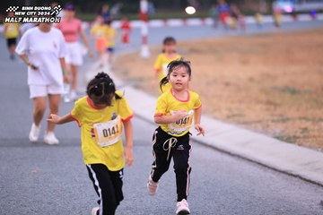 BINH DUONG NEW CITY HALF MARATHON 2024 - Ảnh #1727050