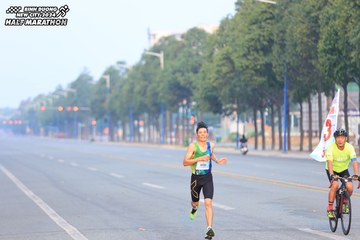 BINH DUONG NEW CITY HALF MARATHON 2024 - Ảnh #1739609