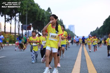 BINH DUONG NEW CITY HALF MARATHON 2024 - Ảnh #1727770