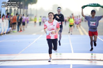 BINH DUONG NEW CITY HALF MARATHON 2024 - Ảnh #1762628