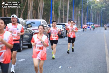 BINH DUONG NEW CITY HALF MARATHON 2024 - Ảnh #1756370