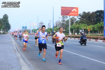 BINH DUONG NEW CITY HALF MARATHON 2024 - Ảnh #1772357