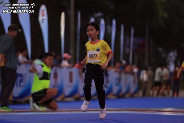 BINH DUONG NEW CITY HALF MARATHON 2024 - Ảnh #1729239