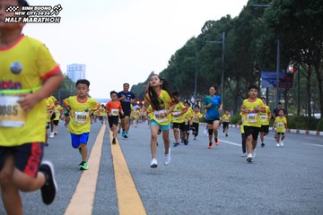 BINH DUONG NEW CITY HALF MARATHON 2024 - Ảnh #1727753