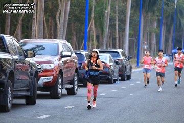 BINH DUONG NEW CITY HALF MARATHON 2024 - Ảnh #1755904