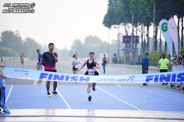BINH DUONG NEW CITY HALF MARATHON 2024 - Ảnh #1771814