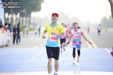 BINH DUONG NEW CITY HALF MARATHON 2024 - Ảnh #1757414