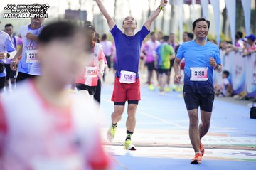 BINH DUONG NEW CITY HALF MARATHON 2024 - Ảnh #1769857