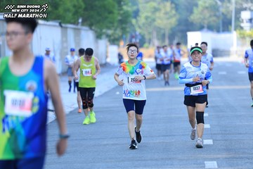 BINH DUONG NEW CITY HALF MARATHON 2024 - Ảnh #1770343