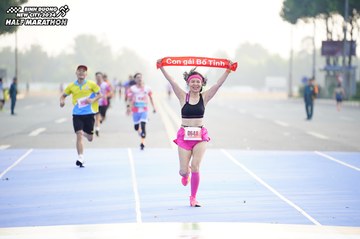 BINH DUONG NEW CITY HALF MARATHON 2024 - Ảnh #1757356