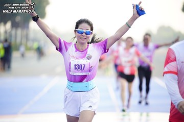 BINH DUONG NEW CITY HALF MARATHON 2024 - Ảnh #1758491