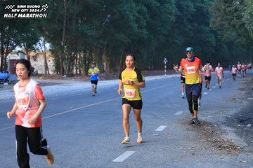BINH DUONG NEW CITY HALF MARATHON 2024 - Ảnh #1750257