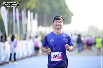 BINH DUONG NEW CITY HALF MARATHON 2024 - Ảnh #1761095