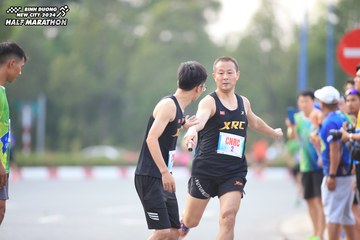 BINH DUONG NEW CITY HALF MARATHON 2024 - Ảnh #1736315