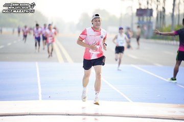 BINH DUONG NEW CITY HALF MARATHON 2024 - Ảnh #1757156
