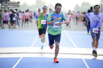 BINH DUONG NEW CITY HALF MARATHON 2024 - Ảnh #1758764
