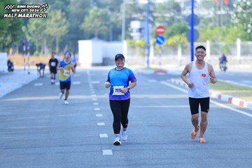 BINH DUONG NEW CITY HALF MARATHON 2024 - Ảnh #1771509