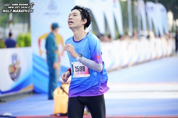 BINH DUONG NEW CITY HALF MARATHON 2024 - Ảnh #1759366