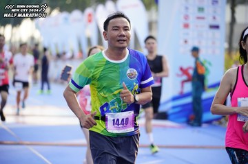 BINH DUONG NEW CITY HALF MARATHON 2024 - Ảnh #1762010
