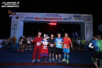 BINH DUONG NEW CITY HALF MARATHON 2024 - Ảnh #1737721