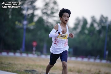 BINH DUONG NEW CITY HALF MARATHON 2024 - Ảnh #1724545