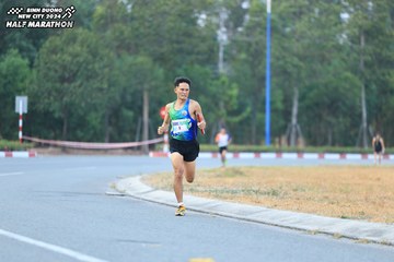 BINH DUONG NEW CITY HALF MARATHON 2024 - Ảnh #1735426