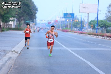 BINH DUONG NEW CITY HALF MARATHON 2024 - Ảnh #1764927