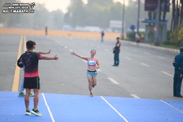 BINH DUONG NEW CITY HALF MARATHON 2024 - Ảnh #1738774