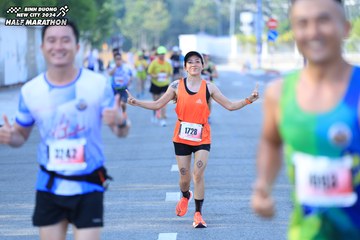BINH DUONG NEW CITY HALF MARATHON 2024 - Ảnh #1770621
