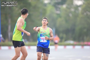 BINH DUONG NEW CITY HALF MARATHON 2024 - Ảnh #1736498