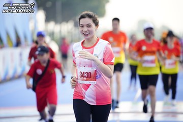 BINH DUONG NEW CITY HALF MARATHON 2024 - Ảnh #1758902
