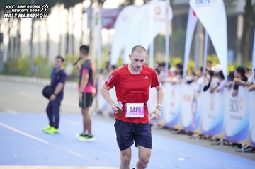 BINH DUONG NEW CITY HALF MARATHON 2024 - Ảnh #1757332