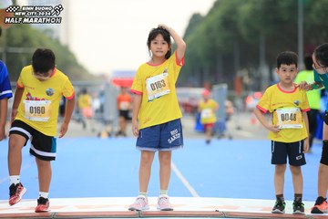 BINH DUONG NEW CITY HALF MARATHON 2024 - Ảnh #1727352