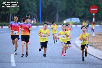 BINH DUONG NEW CITY HALF MARATHON 2024 - Ảnh #1726333