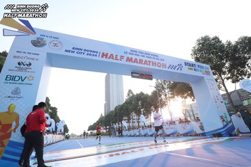 BINH DUONG NEW CITY HALF MARATHON 2024 - Ảnh #1819337