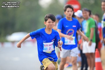 BINH DUONG NEW CITY HALF MARATHON 2024 - Ảnh #1736836