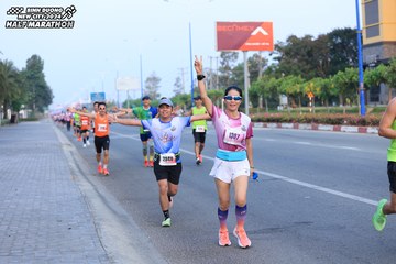 BINH DUONG NEW CITY HALF MARATHON 2024 - Ảnh #1772681