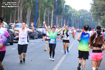 BINH DUONG NEW CITY HALF MARATHON 2024 - Ảnh #1750143
