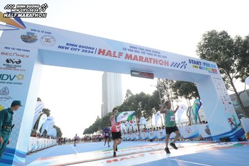 BINH DUONG NEW CITY HALF MARATHON 2024 - Ảnh #1821616