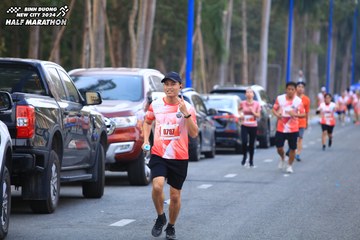 BINH DUONG NEW CITY HALF MARATHON 2024 - Ảnh #1756315