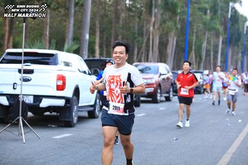 BINH DUONG NEW CITY HALF MARATHON 2024 - Ảnh #1750340