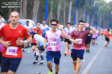 BINH DUONG NEW CITY HALF MARATHON 2024 - Ảnh #1750527