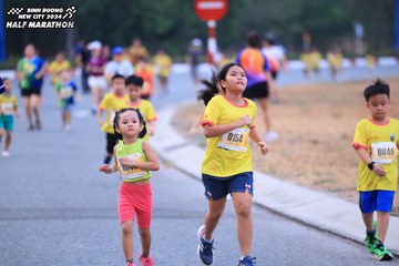 BINH DUONG NEW CITY HALF MARATHON 2024 - Ảnh #1726689